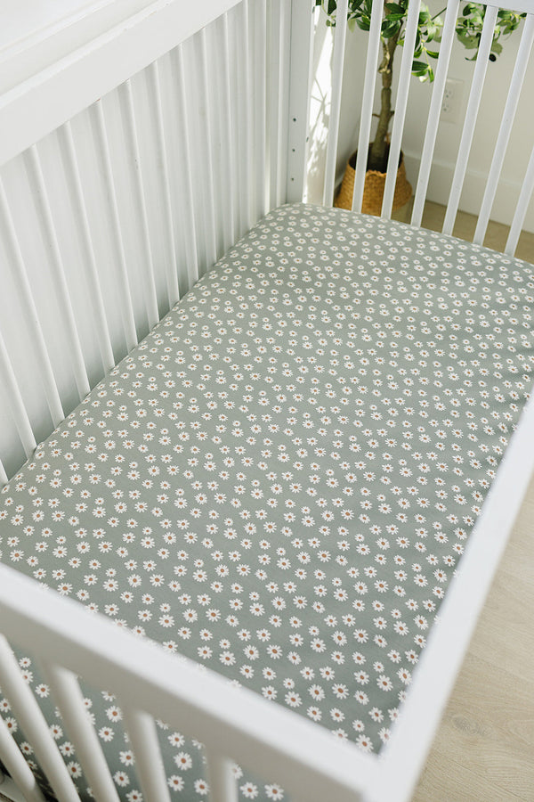 Light Green Daisy Bamboo Stretch Crib Sheet