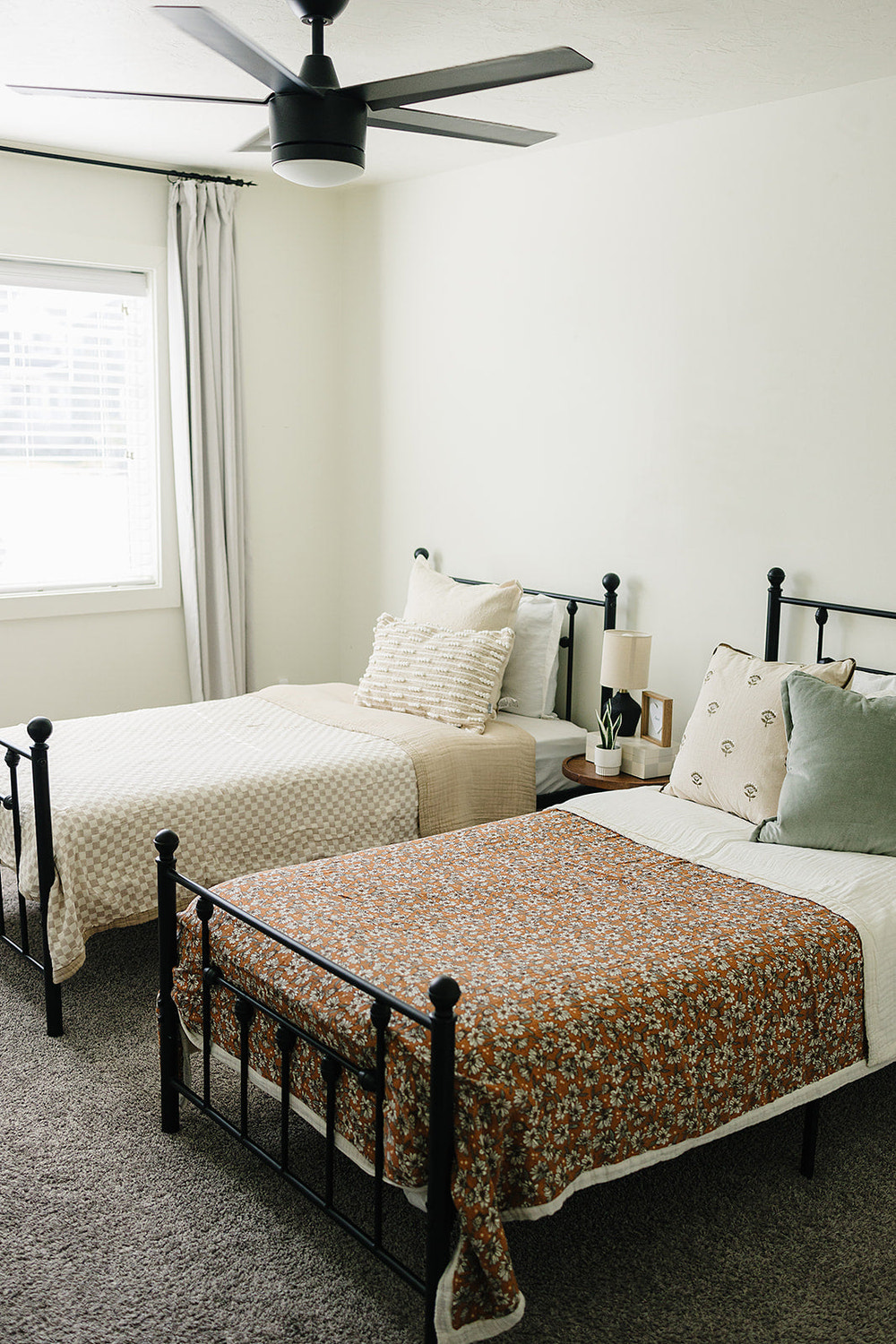 Magnolia Floral Twin Muslin Quilt - MOOGCO Baby