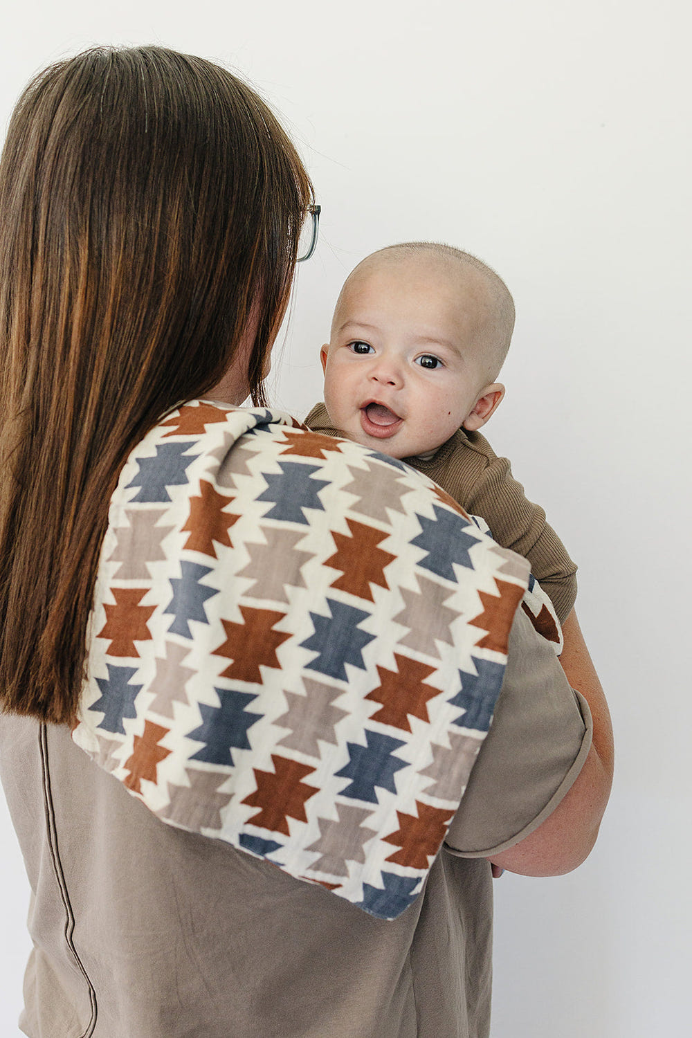 Western Aztec Muslin Burp Cloth - MOOGCO Baby