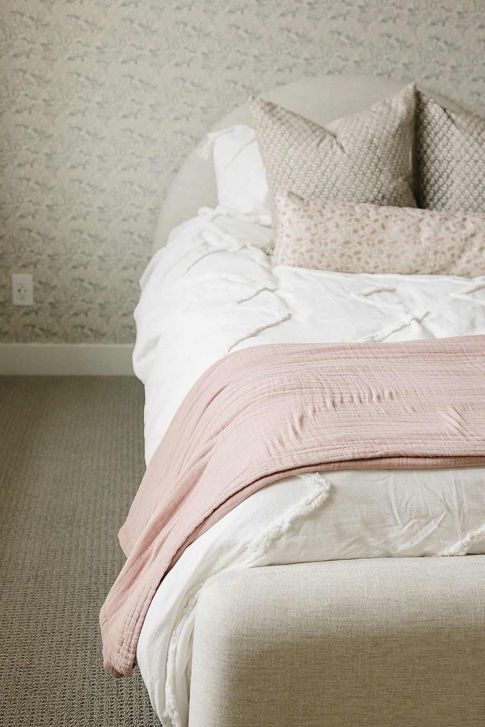 Meadow Floral + Dusty Rose Twin Muslin Quilt - MOOGCO Baby