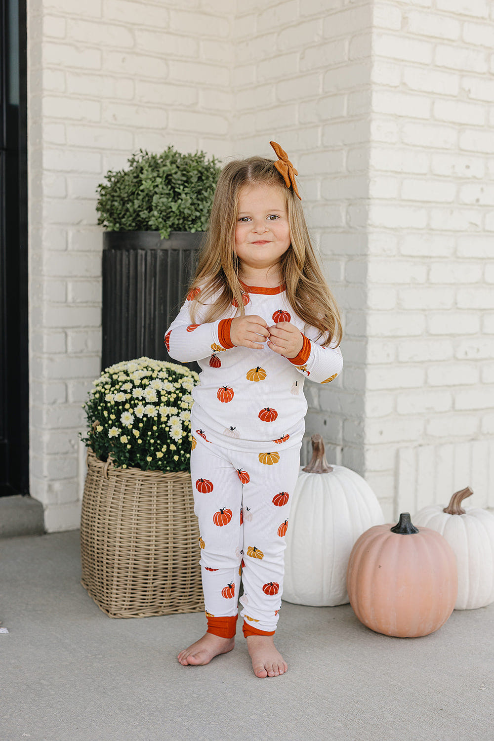 Harvest Bamboo Cozy Set for babies - soft, eco-friendly two-piece outfit in a stylish design.