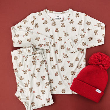 Valentine's Teddy Bear 2pc Bamboo Pajamas for babies, perfect for cozy sleep and adorable style.