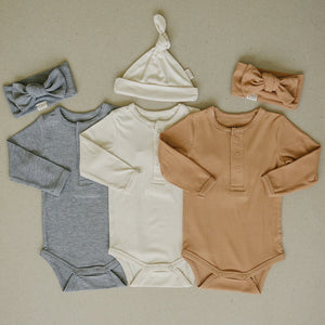 Heather Grey Bamboo Snap Long Sleeve Ribbed Bodysuit - MOOGCO Baby