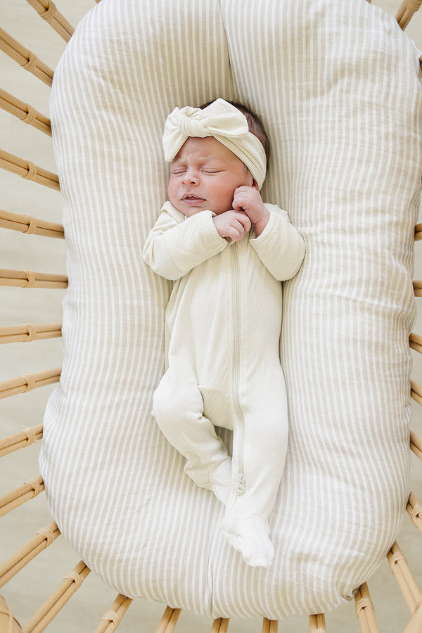 Cream Ribbed Bamboo Zipper