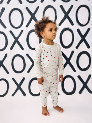 Tiny Hearts 2pc Bamboo Pajamas for babies in soft fabric, perfect for comfortable sleep and cozy nights.