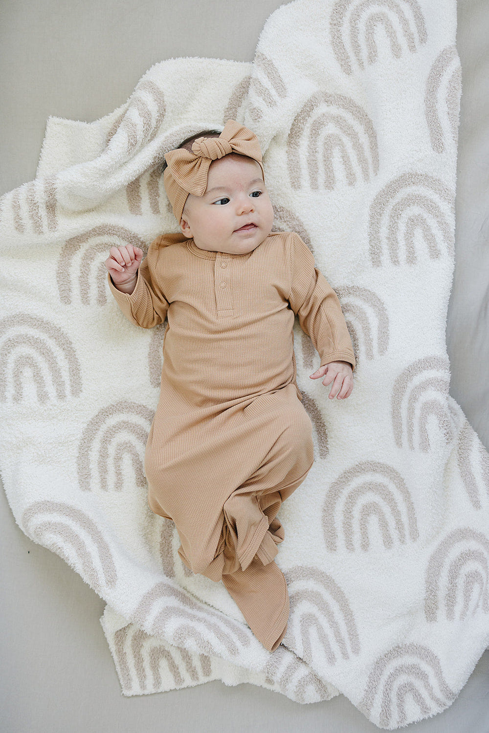 Latte Ribbed Bamboo Knot Gown - MOOGCO Baby