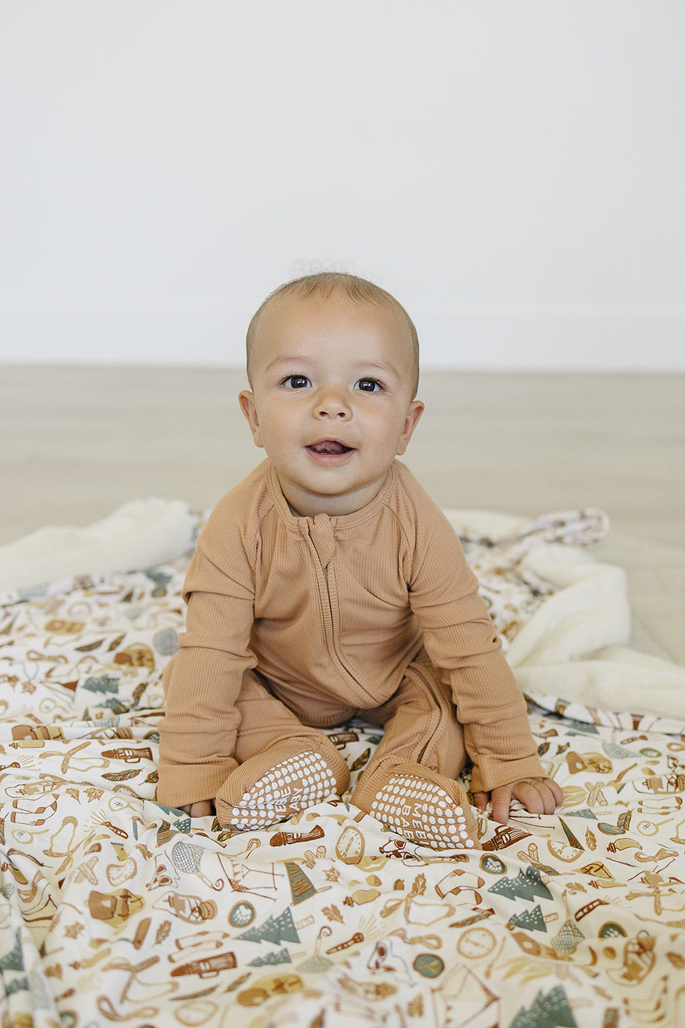 Camping Trip Bamboo Fleece Quilt - MOOGCO Baby