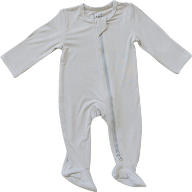 Stone Bamboo Footed Zipper for babies, soft and cozy swaddle blanket, perfect for comfort and warmth.