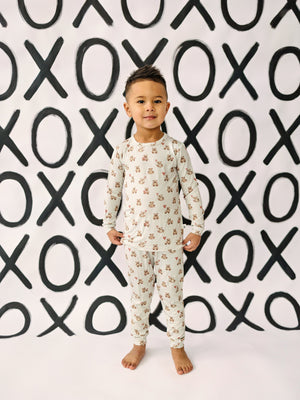 Valentine's Teddy Bear 2pc Bamboo Pajamas for babies, featuring soft, cozy fabric in a playful design.