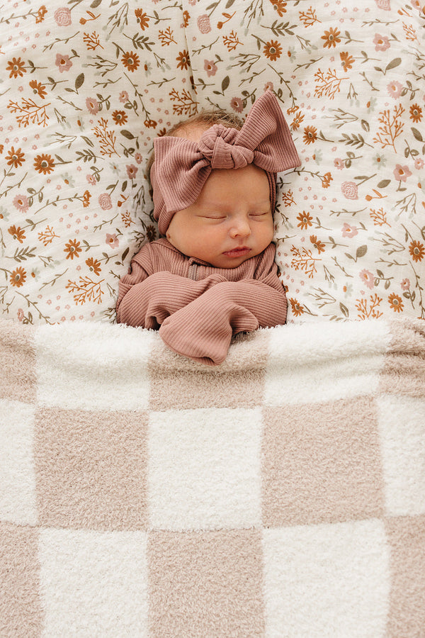 Taupe Checkered Plush Blanket - MOOGCO Baby