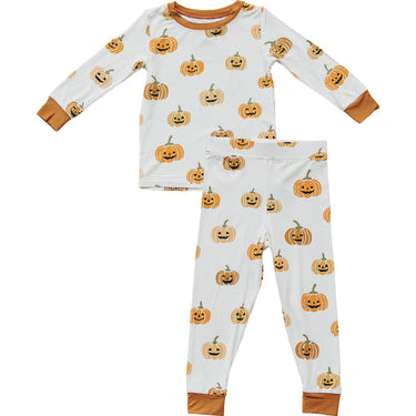 Cozy Pumpkins Bamboo Bedding Set for babies, perfect for a comfortable sleep.