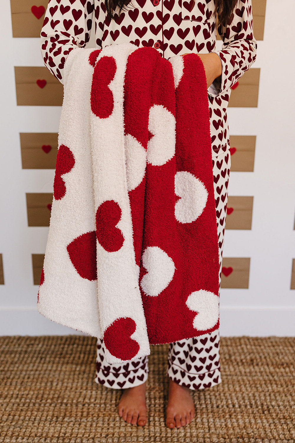Soft Hearts Plush Blanket for babies, perfect for swaddling and cozy comfort. Ideal for nurseries and baby gifts.
