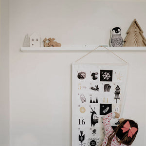 24 Pocket Advent Calendar featuring Winter Animals, perfect for Christmas countdowns. Angle 2 view.