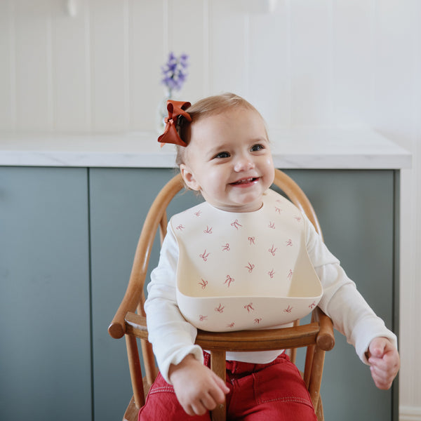 Mushie Silicone Baby Bib Adjustable Neck Strap Deep Pocket