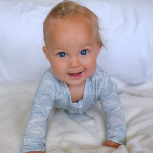 Shwally Romper for babies, stylish design, angle view 52, perfect for comfort and playtime.