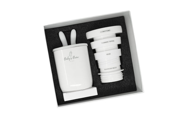 3.0 Portable Bottle Warmer Adapter Set with warmer and four adapters, perfect for on-the-go feeding.