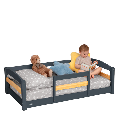 Crib-sized floor bed for babies, promoting safe and comfortable sleep in a stylish design.