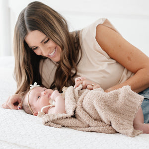 BAMBONI® Mini Blankets in soft fabric, perfect for swaddling and keeping babies cozy. Angle 3 view.