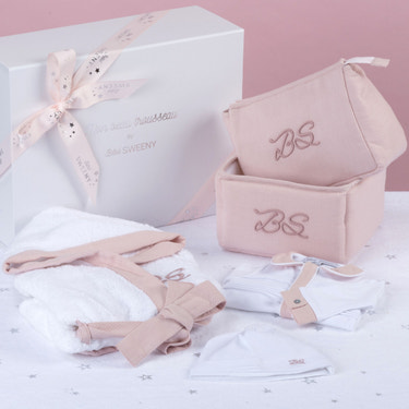 Bebe Sweeny Hampers | Le Bain Pink Ultimate Hamper (5)