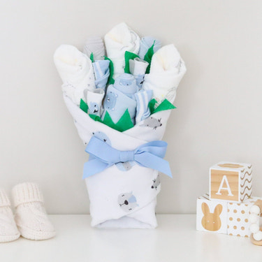 BBco. Cub Baby Boy Gift Set