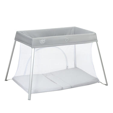Lightweight foldable baby playpen with carry bag for easy transport and storage, perfect for safe playtime.