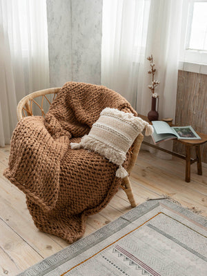 Chunky Knit Blanket in Beige