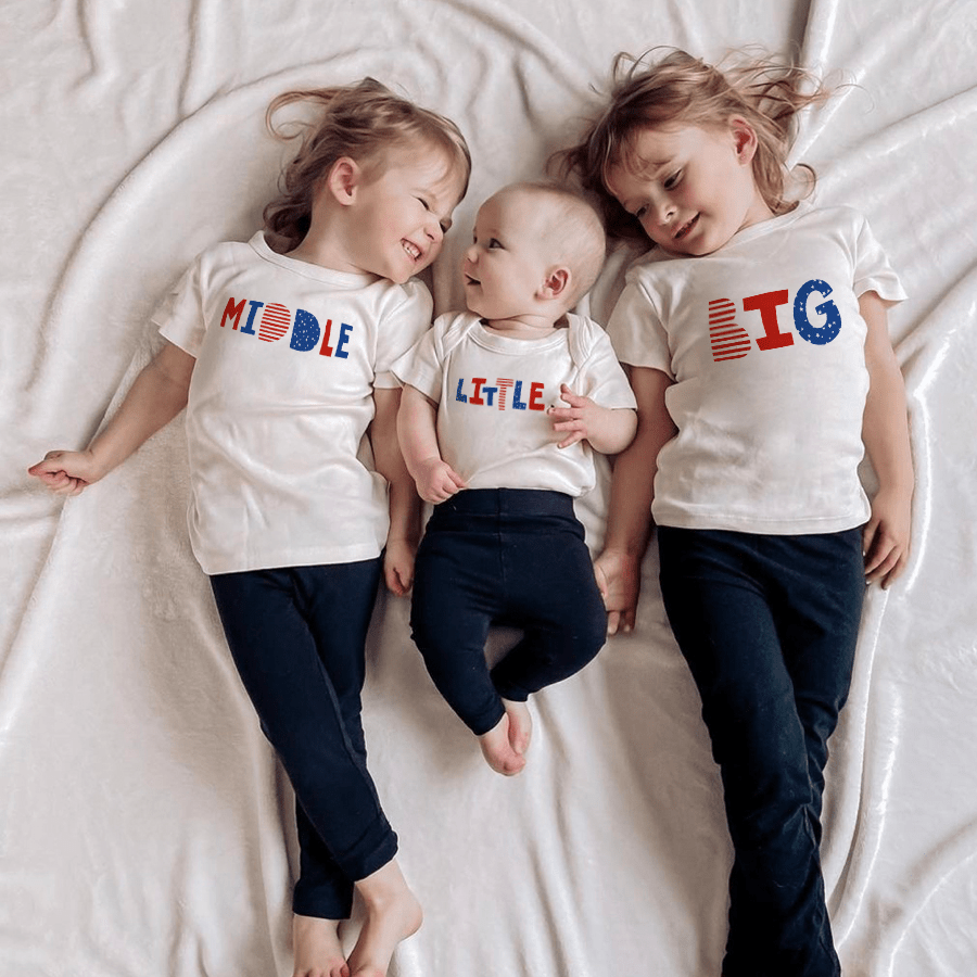 Cute graphic short sleeve bodysuit for babies, perfect for everyday wear and comfort.