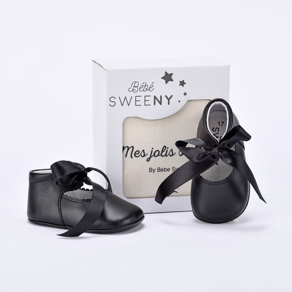 Girls Black Leather Pre-walker Shoes