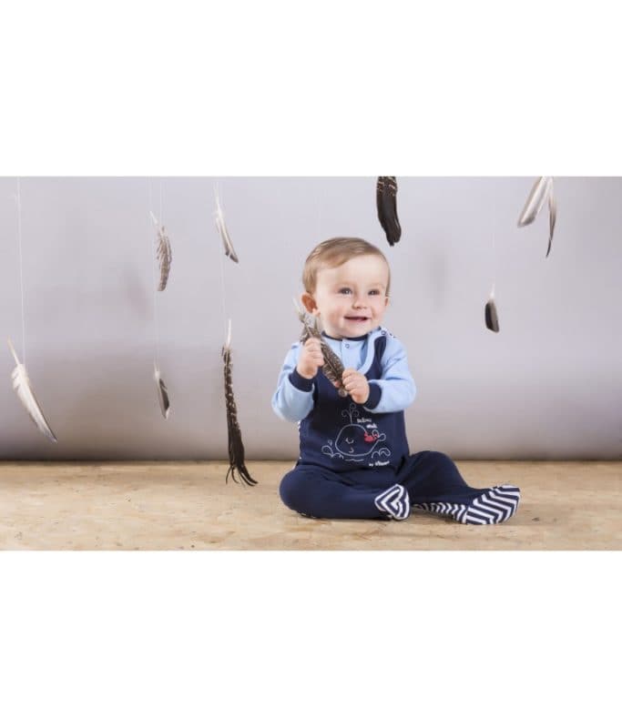 Boys sleeveless bodysuit featuring a cute whale design, perfect for warm weather and playful outings.
