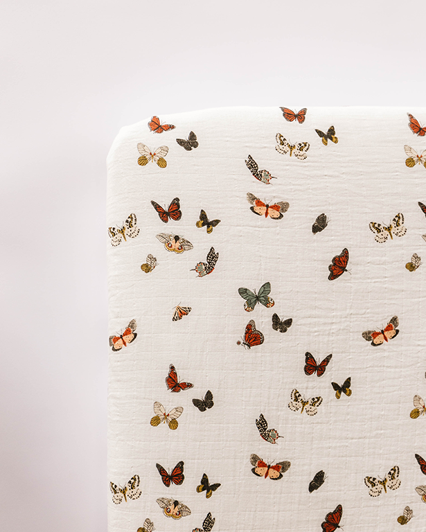 Butterfly Migration Crib Sheet - MOOGCO Baby