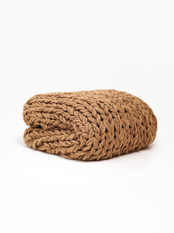 Chunky Knit Blanket in Beige