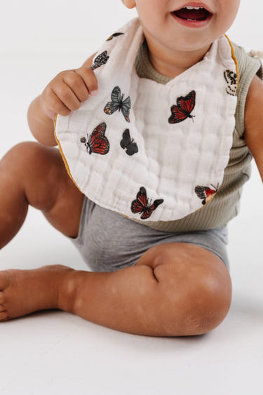 Cute butterfly bib for babies, perfect for mealtime messes and stylish feeding.