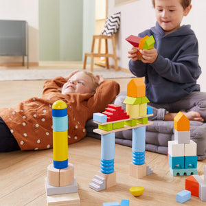 Colored wooden building blocks set - 85 pieces, perfect for creative play and architectural design for babies and toddlers.