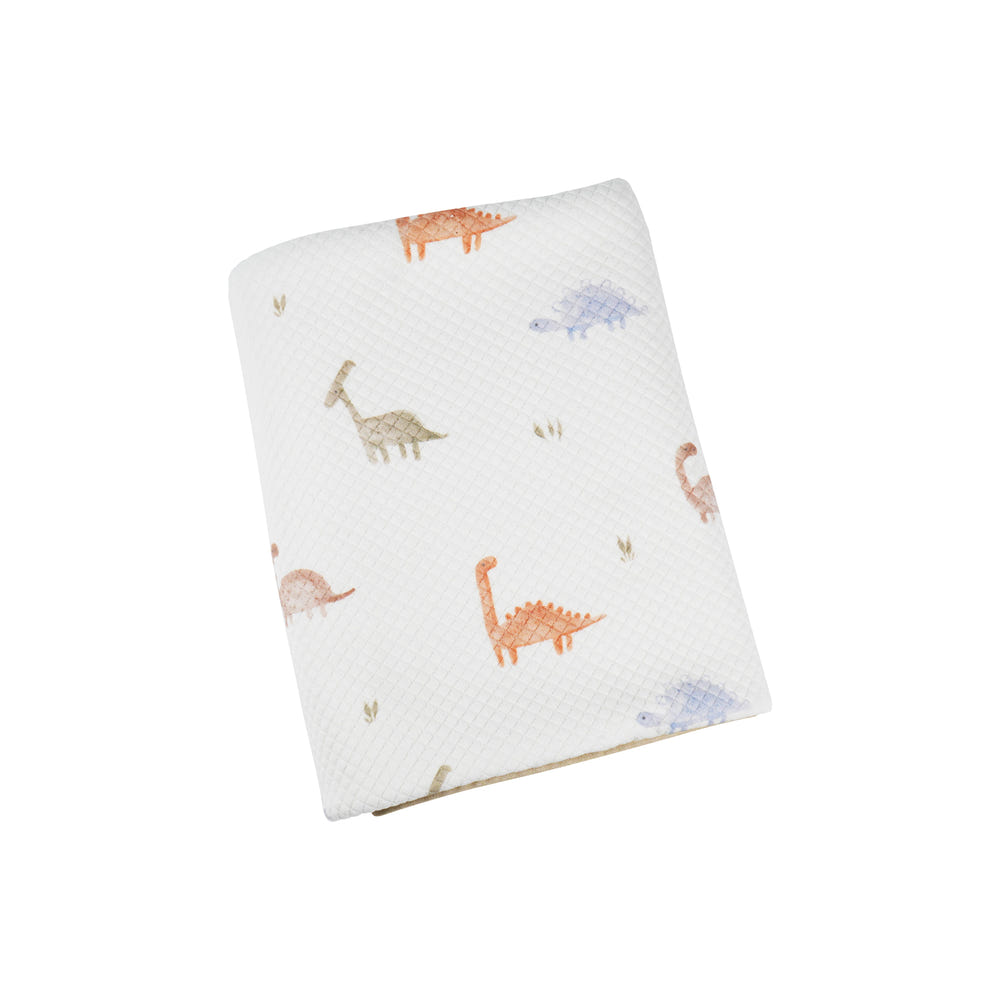 Dinosaur pattern knit blanket for babies, soft and cozy, perfect for nurseries and playtime.