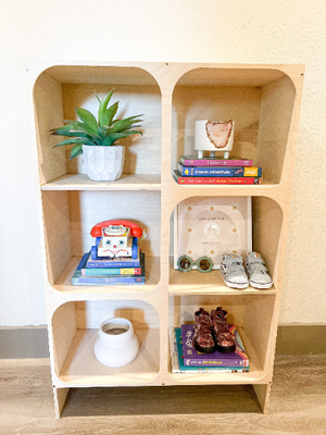 GRACE- Modern Toy Shelf