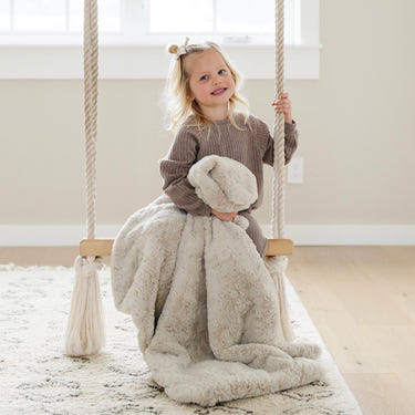 Soft DREAM RECEIVING BLANKETS for swaddling and comfort, perfect for newborns and infants.