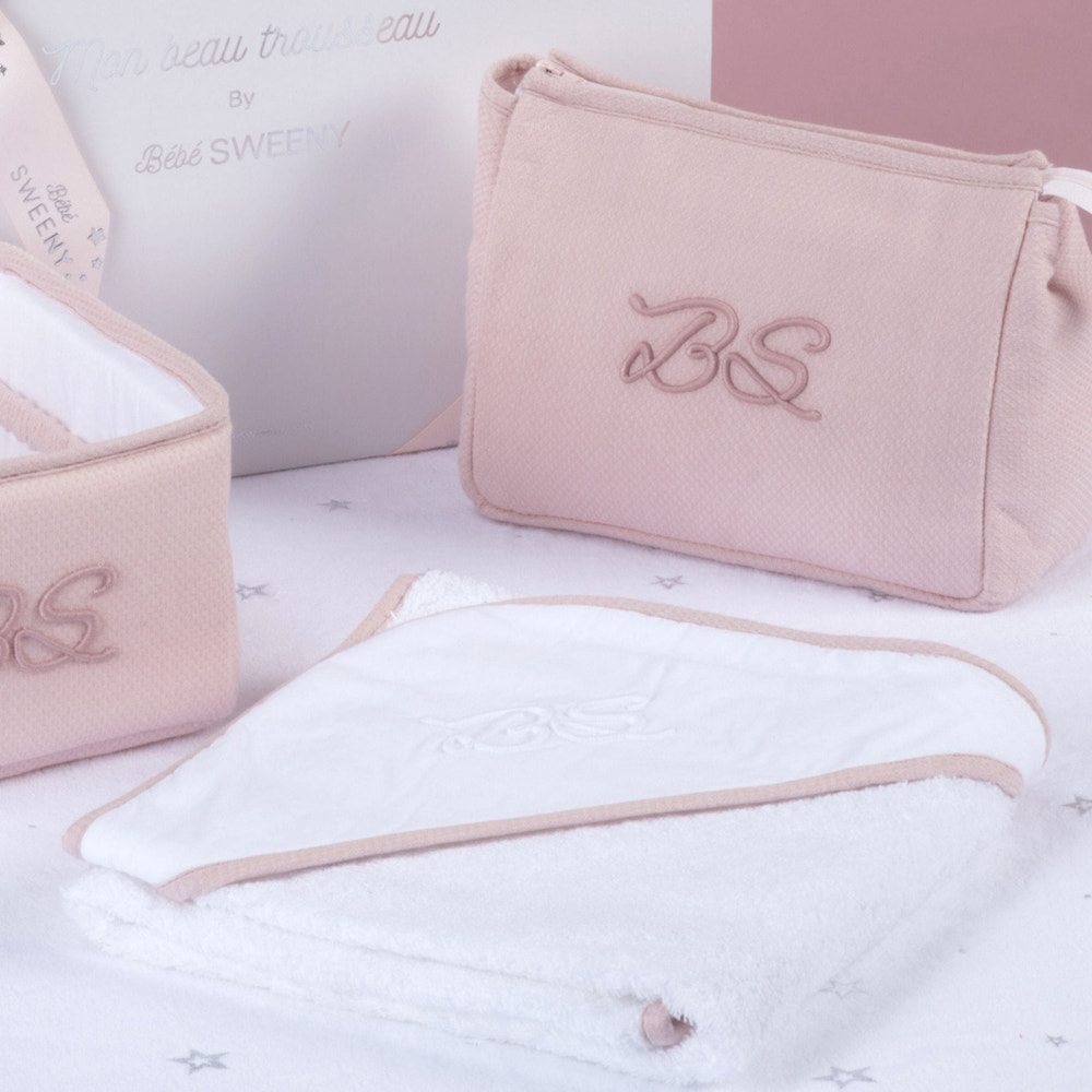 MON BEAU TROUSSEAU | Girls White & Pink Cotton Towel (70cm) - MOOGCO Baby