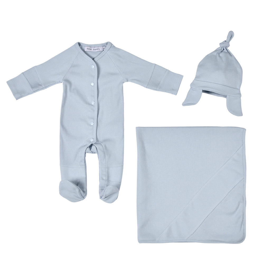 EVAN Baby Boys Blue Ribbed Cotton Gift Set - Perfect newborn gift for boys, featuring soft and stylish essentials.