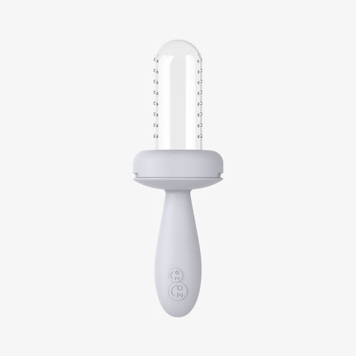 Baby-Led™ Gumline Feeder for safe and easy self-feeding for infants and toddlers.