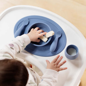 First Foods Set for babies, featuring colorful bowls and utensils at a 31-degree angle. Perfect for introducing solids.