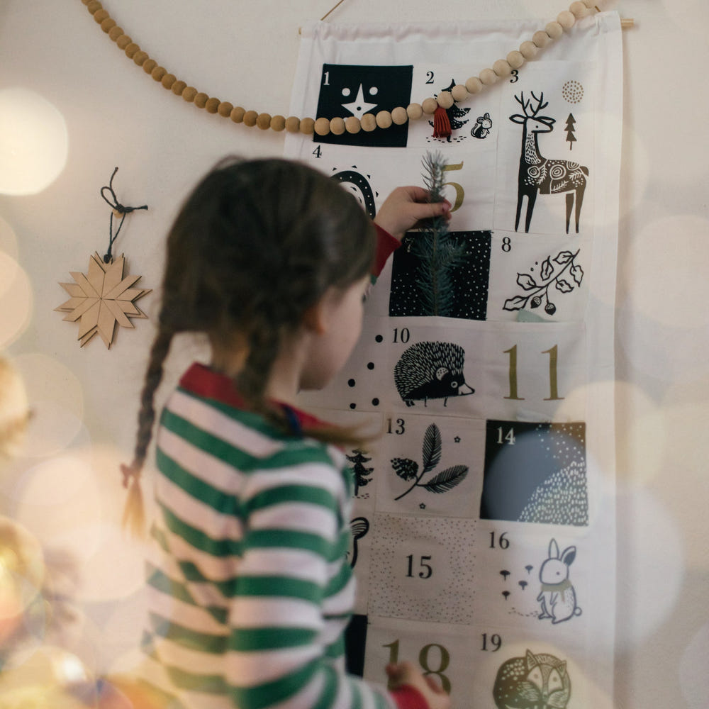 Festive Friends 24 Pocket Advent Calendar for Christmas celebrations and holiday countdown fun.