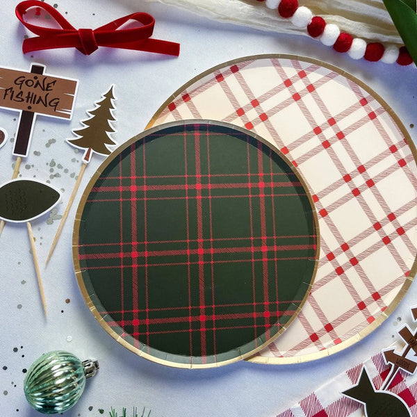 Farmhouse Red Plaid Paper Party Plate (8pcs)