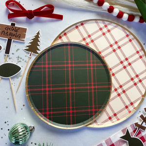 Farmhouse Christmas Dessert Paper Plate (8pcs)