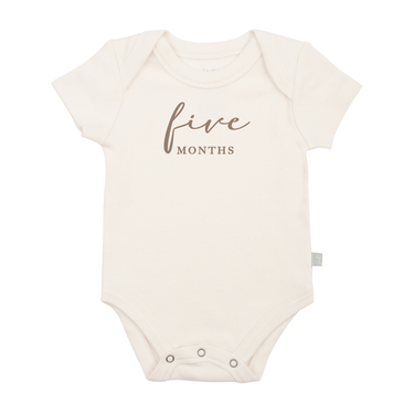 Taupe short sleeve bodysuit for baby, featuring a five months milestone graphic. Perfect for celebrating growth!
