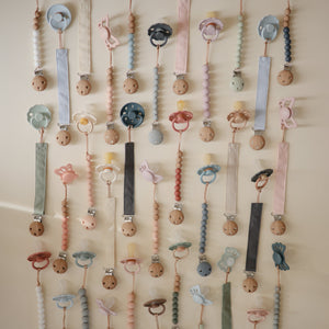 Mushie Linen Pacifier Clip 2-Pack linen clips faux wood clasp