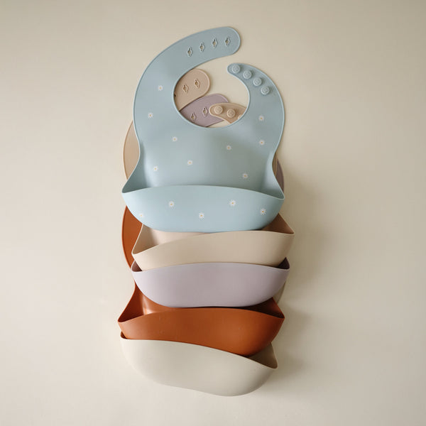 Mushie Silicone Baby Bib Adjustable Neck Strap Deep Pocket
