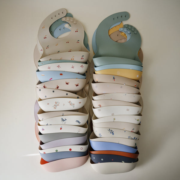 Mushie Silicone Baby Bib Adjustable Neck Strap Deep Pocket