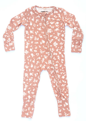 Shwally Romper for babies, stylish and comfortable, shown from angle 26. Perfect for playtime and everyday wear.