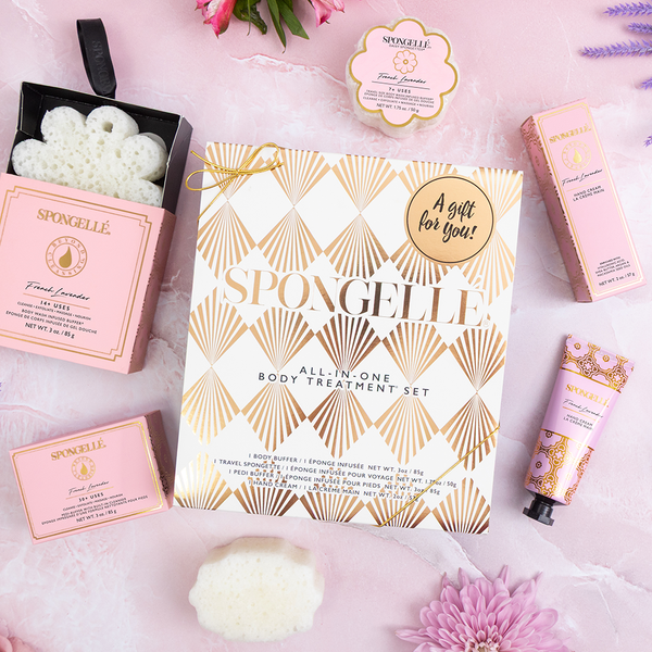French Lavender Daisy Gift Set for babies, featuring soothing body care products in an elegant presentation.