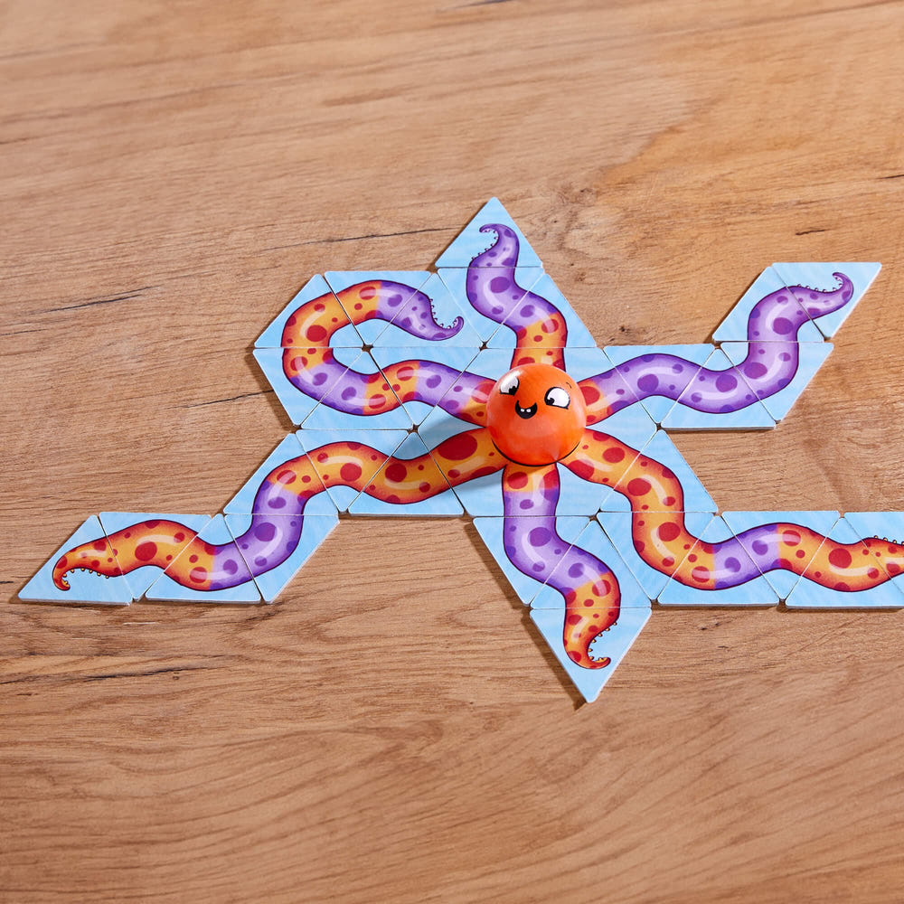 Hello Hello Kalmario! Game - Fun bring-along game for babies and toddlers, perfect for travel and playtime.